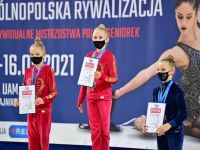 Enea Cup Seniorek- 2 zawodniczki z dyplomami i medalami na podium